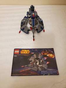 lot 44 image: Lego Star Wars TRI-Fighter Set Number 75044