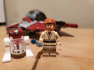 lot 47 image: Lego Star Wars Obi-Wans Jedi Interceptor Set Number 75135