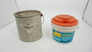 Vintage Metal Minnow Bucket---Plano 5 Litre Bait Bucket