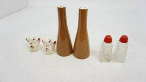 Salt & Pepper Shakers