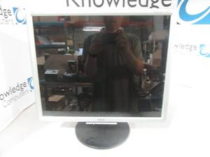 lot 42 image: NEC OPTICLEAR MultiSync 90GX2