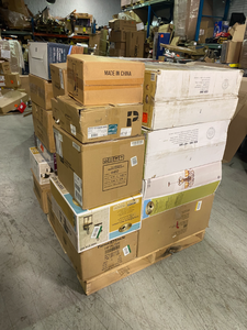 Mix lot of assorted lambs and lighting chandeliers (various sizes and models) customer returns see all pictures