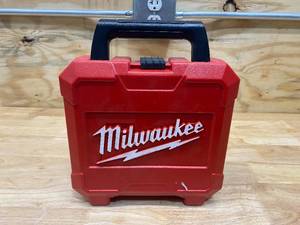 lot 75 image: MILWAUKEE Hole Dozer General Purpose Bi-Metal Hole Saw Set (13-Piece)