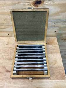 lot 93 image: DOALL Set of Thin Style Steel Parallels