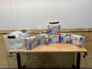 lot 106 image: HDX Lot of 13 Gallon Trash Bags