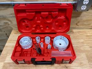 lot 109 image: MILWAUKEE Hole Dozer General Purpose Bi-Metal Hole Saw Set (20-Piece)