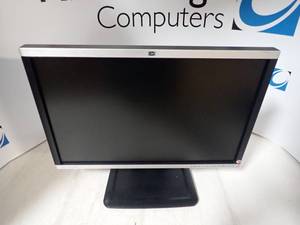lot 11 image: HP&nbspLA2205wg&nbspLED-backlit LCD Monitor&nbspwith stand22.0 Screen 1680 x 1050  60Hz