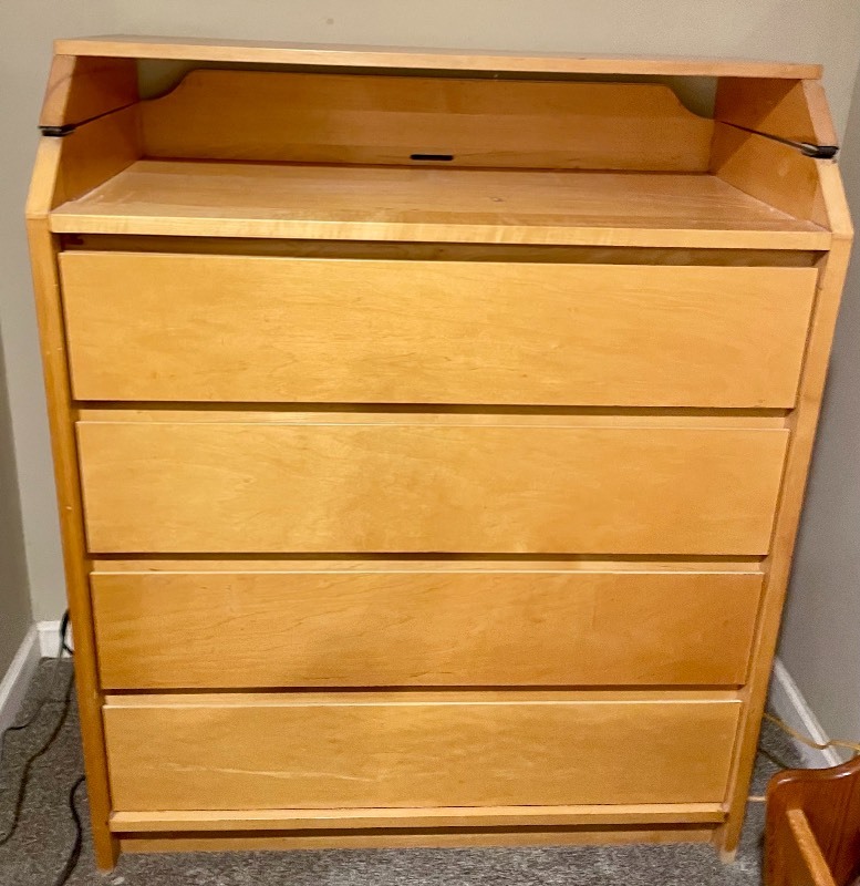 Flip top changing store table dresser