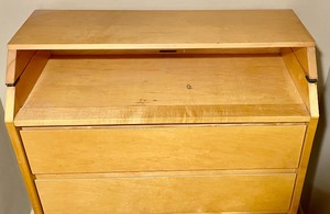 Fantastic Flip Top Dresser