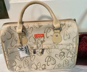 Purse and Wallet Grouping