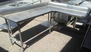 L Shape Stainless Counter.