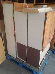 Upper Cabinets, Variety of Sizes and Finishes