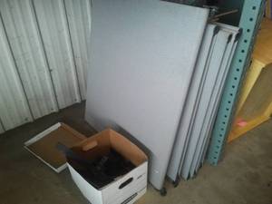 Cubicle Partitions with Hardware (6)