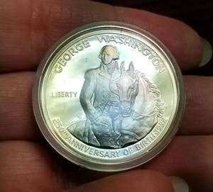 lot 06-A image: 1982-S PROOF WASHINGTON COMMEMORATIVE US SILVER HALF DOLLAR