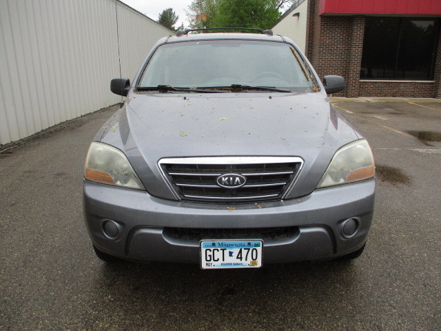 lot 1 image: 2007 Kia Sorento