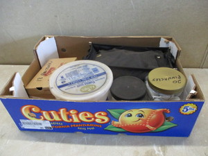 lot 4 image: Misc Golf Balls