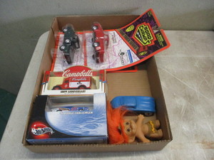 lot 7 image: New Collectible Cars