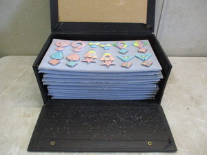 lot 65 image: Salesman Jewelry Case with Jewelry Sets