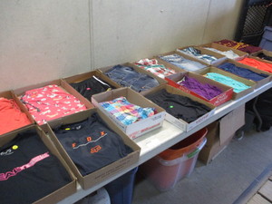 lot 89 image: Teenage Girls Clothes