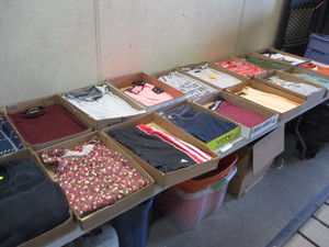 lot 88 image: Womens Clothes Mostly L XL