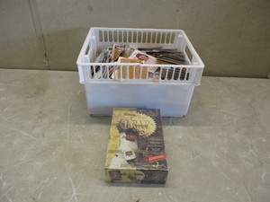 lot 103 image: Baseball Cards