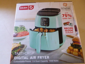 NEW Dash Tasti-Crisp Digital Air Fryer