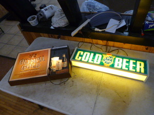 2 Lighted Beer Signs