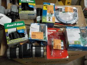 lot 211 image: huge lot of overstock and returns, ...