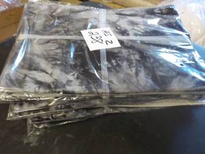 lot 238 image: 7 C & California tanks size M...
