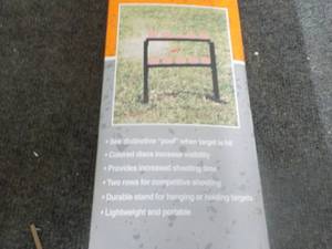 lot 247 image: Champion Traps and Target system...