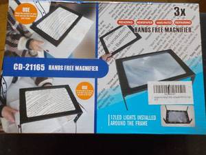 lot 385 image: 3 CD-21165 hands free magnifier...