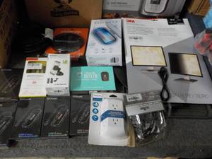 lot 395 image: electronics lot - see all pictures...