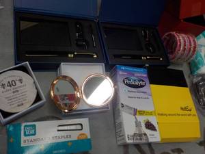 lot 397 image: gift sets, jewelry, Charmin wipes, ...