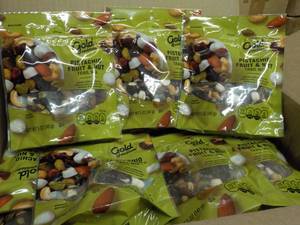 lot 462 image: case of 12 bags Pistachio Fruit and...