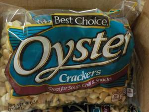 lot 471 image: 2 cases Oyster crackers - 12 bags e...