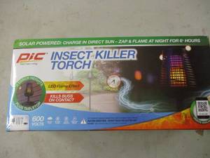 lot 23 image: Pic solar powered insect killing to...