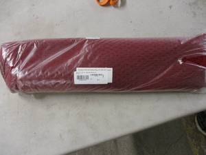 lot 88 image: berber red colored corner rug, 20x...