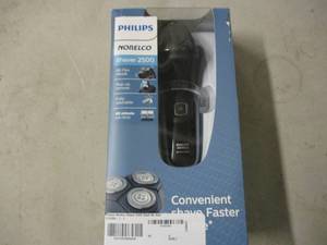 lot 127 image: Philips Norelco shaver 2500...