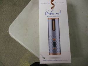 lot 136 image: Unbound cordless auto curler from C...