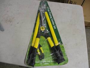 lot 165 image: HB Smith Tools 3 piece pruning set...