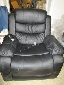 black massage recliner tested and w...