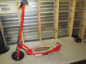 razor e100 electric scooter no powe...