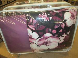 Amelia Queen bedding set, missing f...