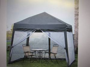 folding pop-up screen house...