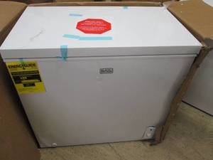 Black and Decker 7.0 cubic chest fr...