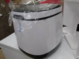 Newair portable ice maker...
