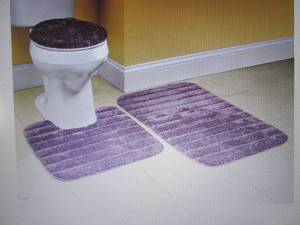 lot 45 image: Ultra-Soft 3-Piece Bath Rug Set ope...