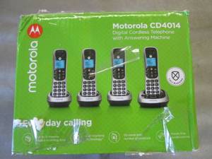 lot 58 image: Motorola Cordless Answering System ...