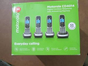 lot 195 image: Motorola Cordless Answering System ...