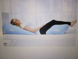 lot 142 image: Contour 2-in-1 Relief Wedge Combo o...